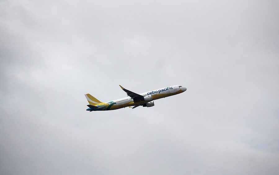 Cebu Pacific Airbus A320 after takeoff from Manila NAIA
